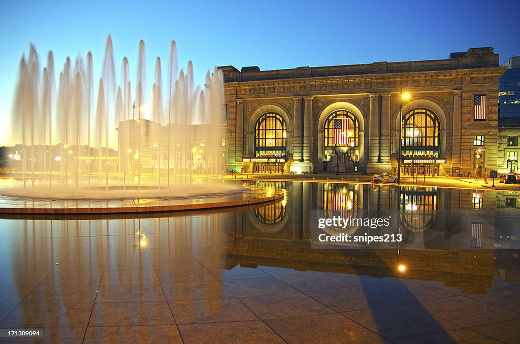 Bloch Fountain