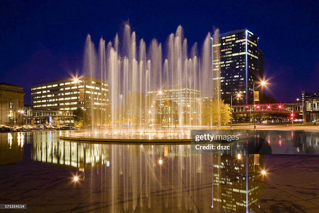 Bloch Memorial Fountain and Washington Square Park, Kansas City Missouri