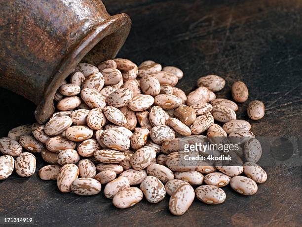 beans - pinto bean stock pictures, royalty-free photos & images
