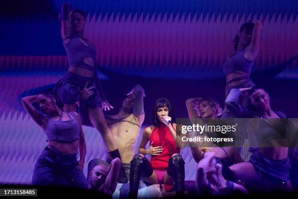 Spanish singer Aitana performs in concert at Ciudad de Las Artes y Las Ciencias on October 01, 2023 in Valencia, Spain.