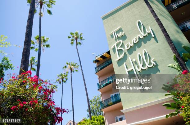 seite des beverly hills hotel - hotel beverly hills stock-fotos und bilder