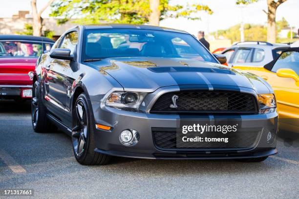 ford shelby gt500 - ford mustang shelby gt500 stock pictures, royalty-free photos & images