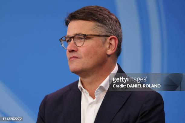 Hesse's State Premier and top candidate of the conservative Christian Democratic Union party Boris Rhein attends a TV-talk at the State Parliament of...