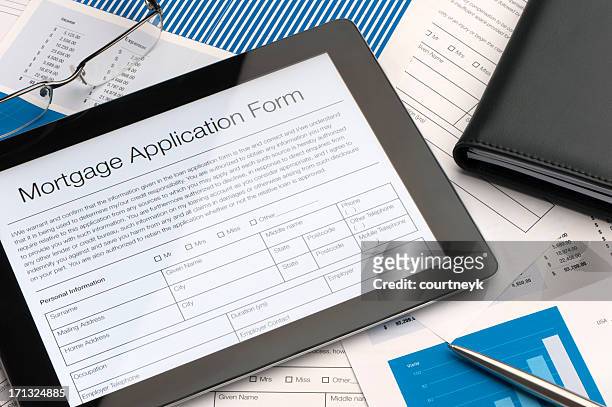 hypothek antrag online-formular - mortgage document stock-fotos und bilder