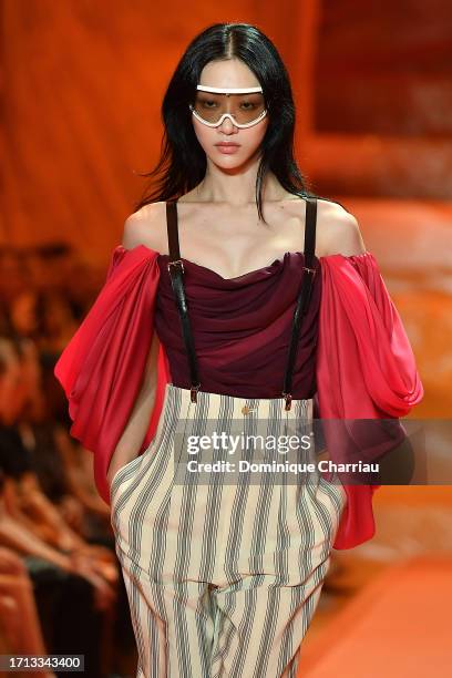 Model walks the runway during the Louis Vuitton Womenswear Spring/Summer 2024 show as part of Paris Fashion Week on October 02, 2023 in Paris, France.