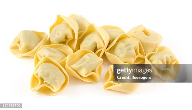 tortellini - tortellini stock-fotos und bilder