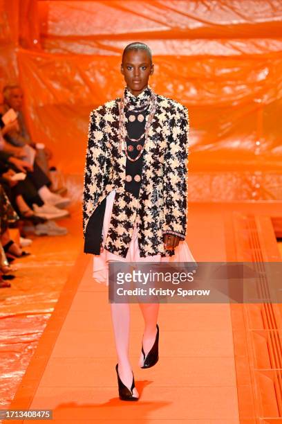 Model walks the runway during the Louis Vuitton Womenswear Spring/Summer 2024 show as part of Paris Fashion Week on October 02, 2023 in Paris, France.