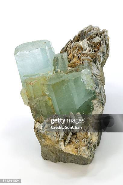 aquamarine, topaz or quartz crystals - topaz stock pictures, royalty-free photos & images