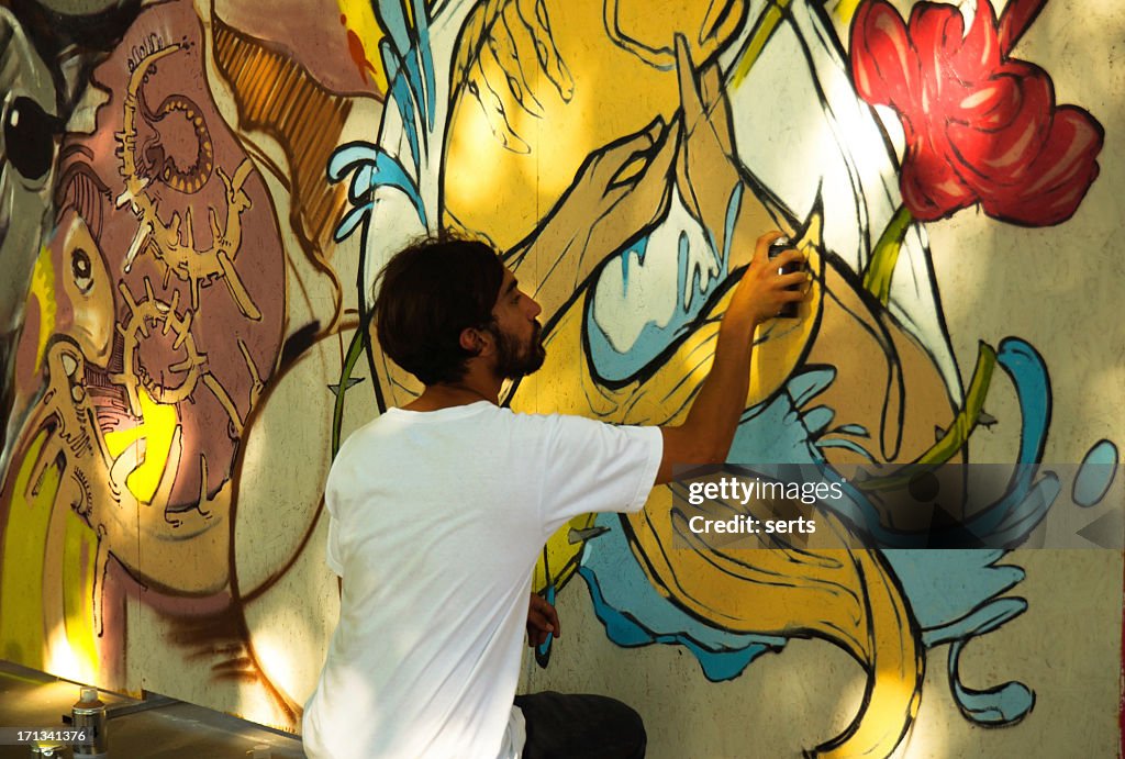 Graffiti-Künstler arbeiten
