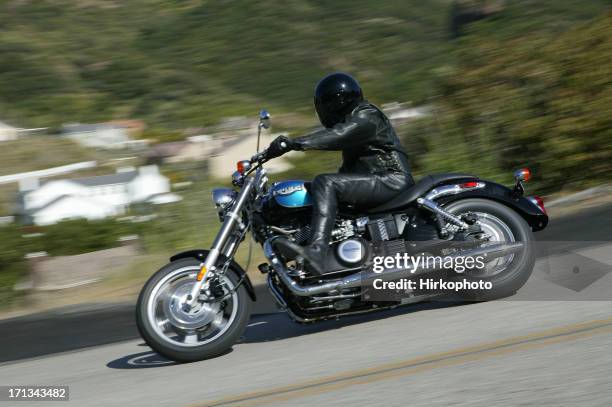 triumph speedmaster pan shot - triumph motorcycle stockfoto's en -beelden