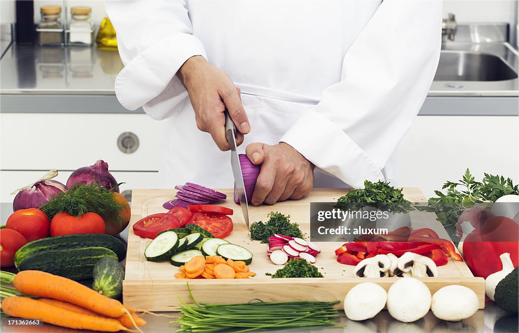 Slicing vegetables