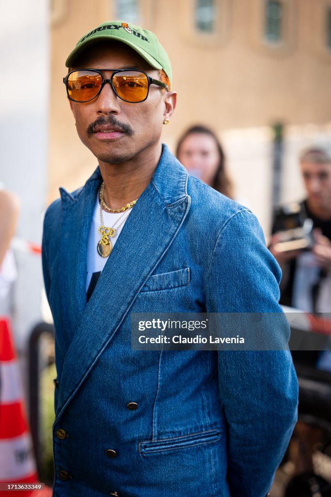 Celebrity Sightings - Paris Fashion Week - Womenswear Spring/Summer - Day Eight