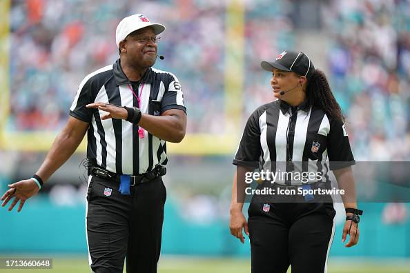 NFL: OCT 08 Giants at Dolphins NFL: OCT 08 Giants at Dolphins