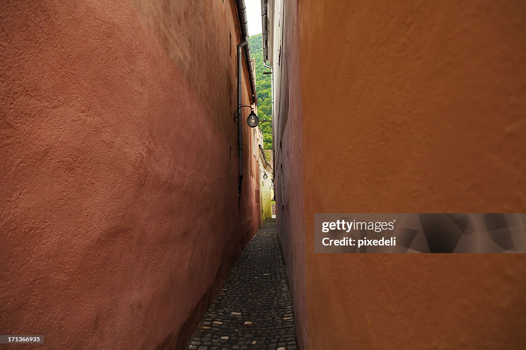 The String Street, Strada Sforii, Brasov