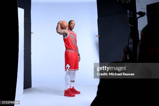 DeMar DeRozan of the Chicago Bulls poses for a photographer during Media Day at Advocate Center on October 02, 2023 in Chicago, Illinois.