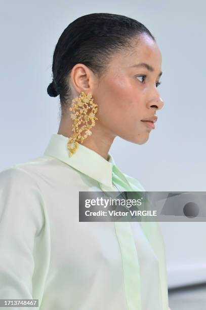 Lineisy Montero walks the runway during the Zimmermann Ready to Wear Spring/Summer 2024 fashion show as part of the Paris Fashion Week on October 2,...