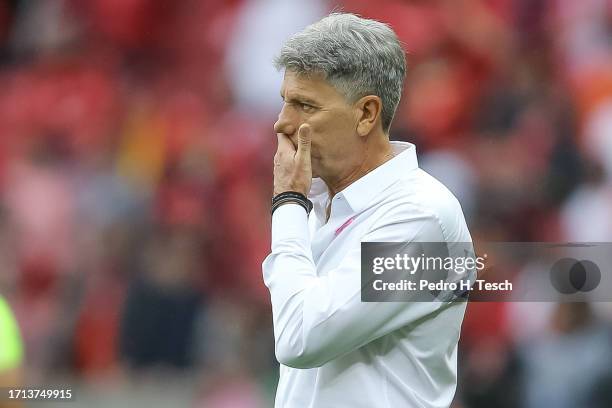 Renato Portaluppi head coach of Gremio reacts during the match between Internacional and Gremio as part of Brasileirao 2023 at Beira-Rio Stadium on...