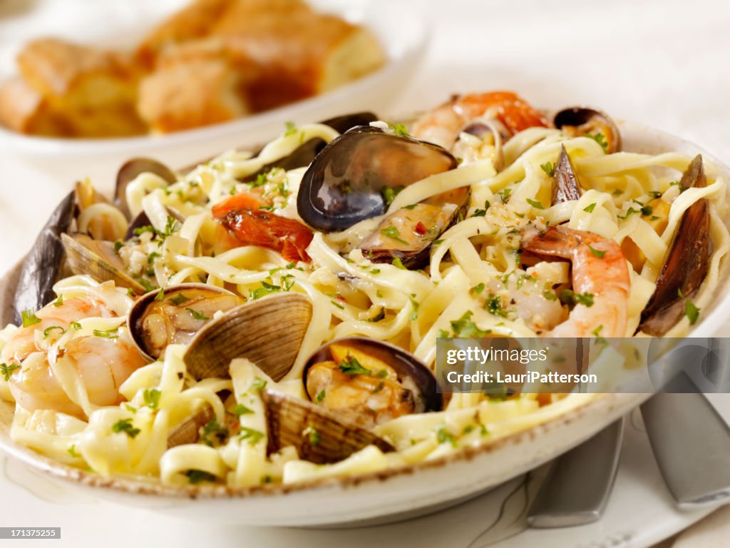 Seafood Linguini
