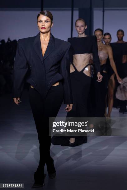 Helena Christensen walks the runway during the Mugler Womenswear Spring/Summer 2024 show as part of Paris Fashion Week on October 02, 2023 in Paris,...