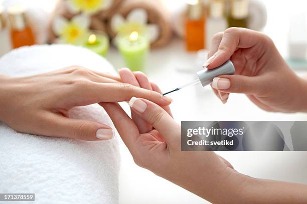 manicure. - manicure stockfoto's en -beelden