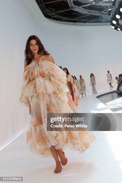 Model walks the runway during the Zimmermann Womenswear Spring/Summer 2024 show as part of Paris Fashion Week on October 02, 2023 in Paris, France.