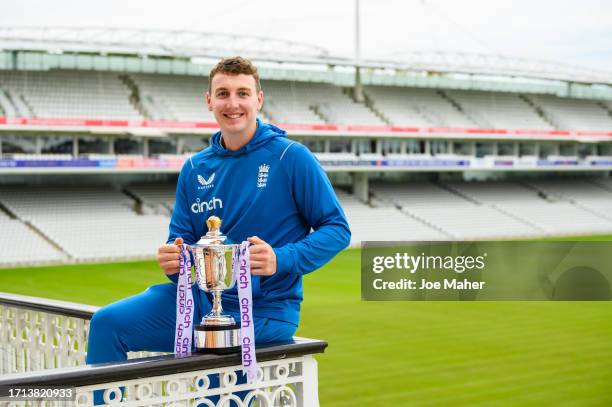 Harry Brook poses with the cinch PCA Men's Player of the Year award at Lord's Cricket Ground on September 27, 2023 in London, England.