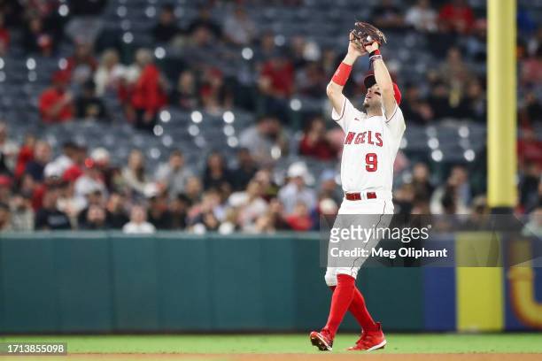 Zach Neto of the Los Angeles Angels makes a catch in the fifth inning for an out against the Texas Rangers at Angel Stadium of Anaheim on September...