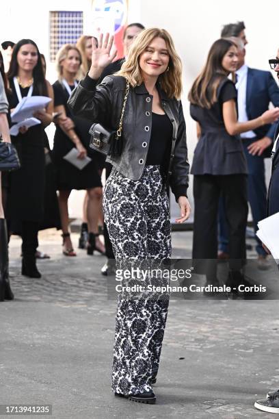 Léa Seydoux attends the Louis Vuitton Womenswear Spring/Summer 2024 show as part of Paris Fashion Week on October 02, 2023 in Paris, France.