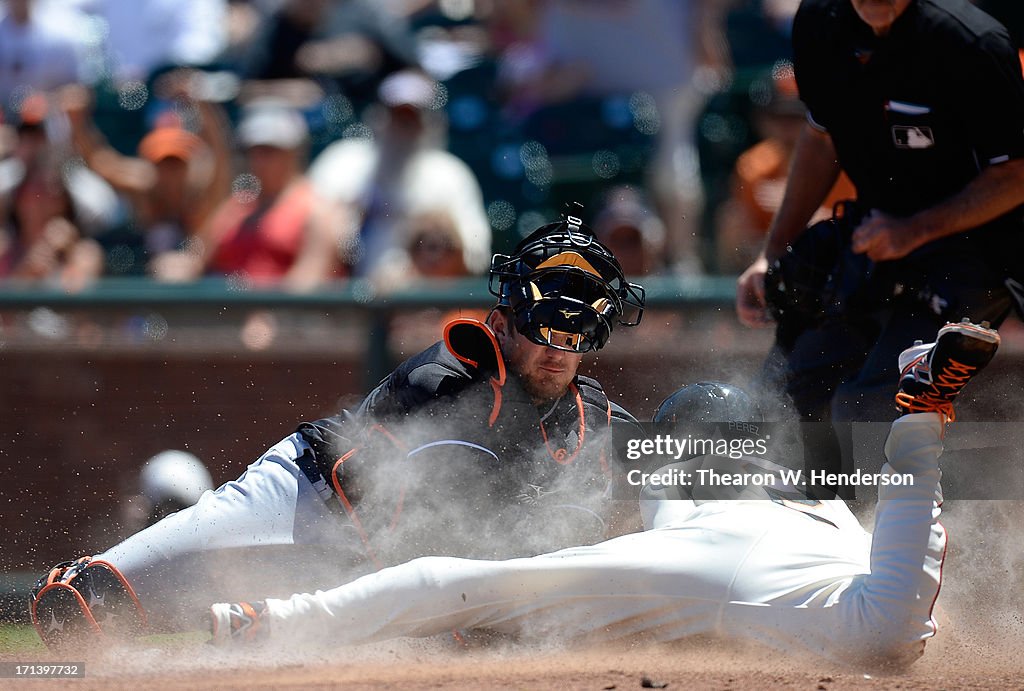 Miami Marlins v San Francisco Giants