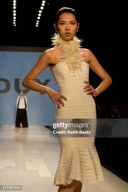 World MasterCard Fashion Week Fall 2013 Collection in Toronto - Mercedes-Benz Start Up Presents: DUY - Runway