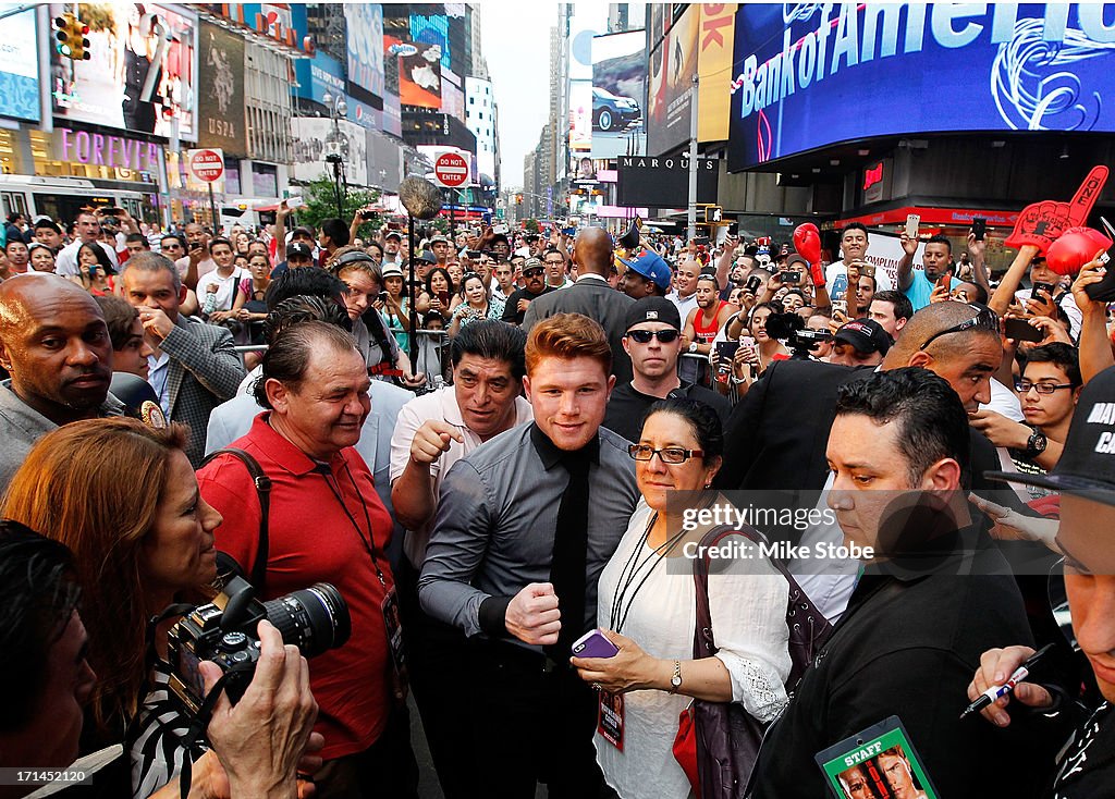 Floyd Mayweather and Canelo Alvarez News Conference