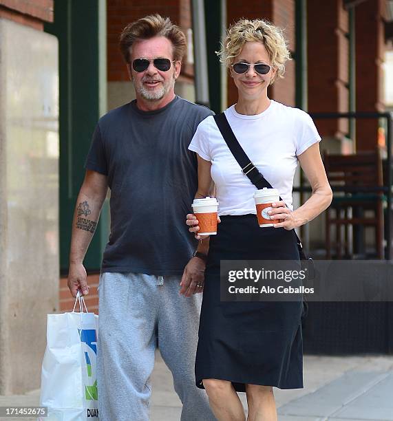 John Cougar Mellencamp And Meg Ryan Photos and Premium High Res Pictures Getty Images