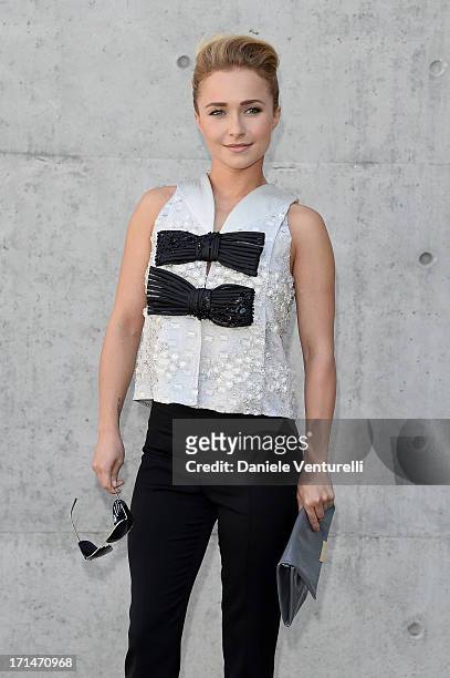 Hayden Panettiere attends the Giorgio Armani show during Milan Menswear Fashion Week Spring Summer 2014 on June 25, 2013 in Milan, Italy.