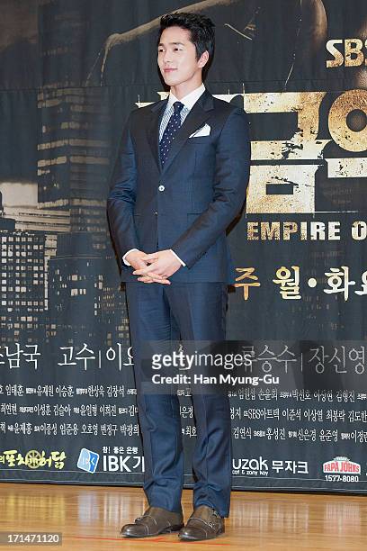 South Korean actor Lee Hyun-Jin attends during the SBS Drama 'Empire of Gold' press conference on June 25, 2013 in Seoul, South Korea. The drama will...
