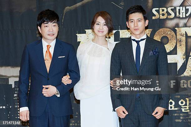 South Korean actors Son Hyun-Joo , Lee Yo-Won and Ko Soo attend during the SBS Drama 'Empire of Gold' press conference on June 25, 2013 in Seoul,...