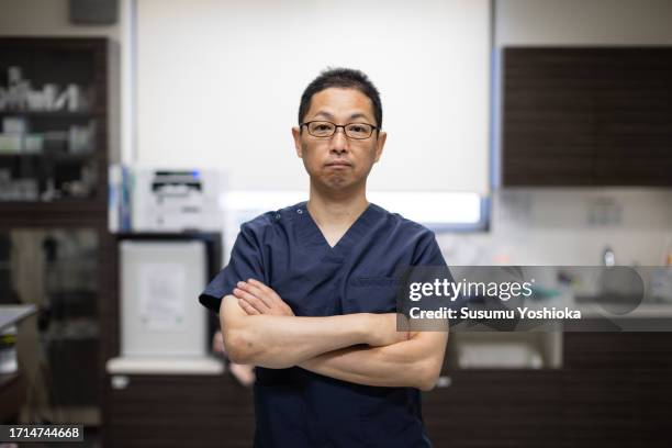 a day in the life of an otolaryngology clinic. - japanese ethnicity stock pictures, royalty-free photos & images