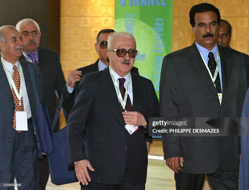 Muhammad Iraq Iraqi Deputy Prime Minister Tareq Aziz arrives for a meeting with ...
