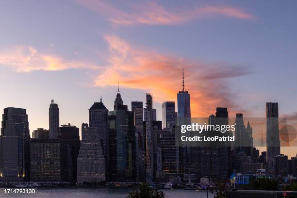 beaytiful sunset in new york - new york city silhouette stock pictures, royalty-free photos & images