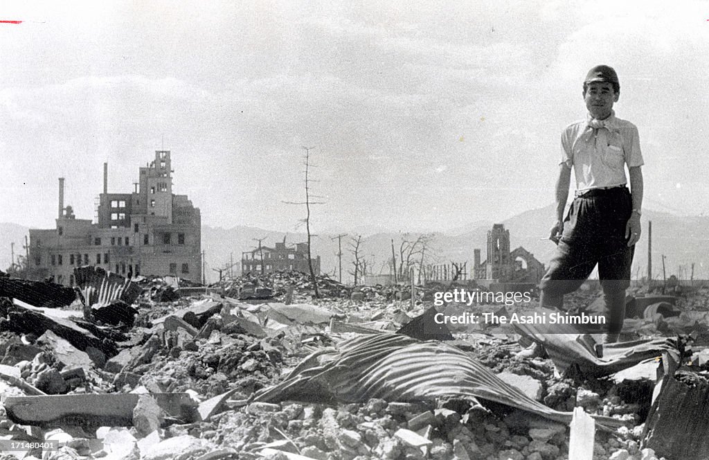 Aftermath Of Atomic Bombs Dropped In Hiroshima And Nagasaki