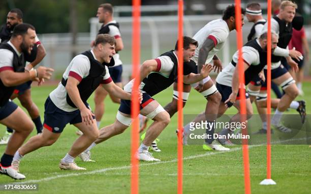 Tom Curry of England sprints off the line during a training session at Stade Ferdinand Petit on October 03, 2023 in Le Touquet-Paris-Plage, France.