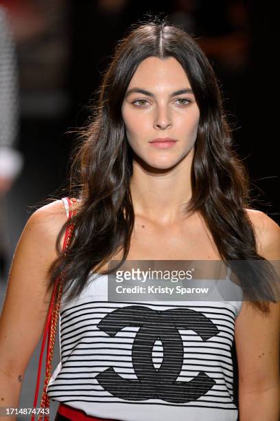 Vittoria Ceretti walks the runway during the Chanel Womenswear Spring/Summer 2024 show as part of Paris Fashion Week on October 03, 2023 in Paris,...