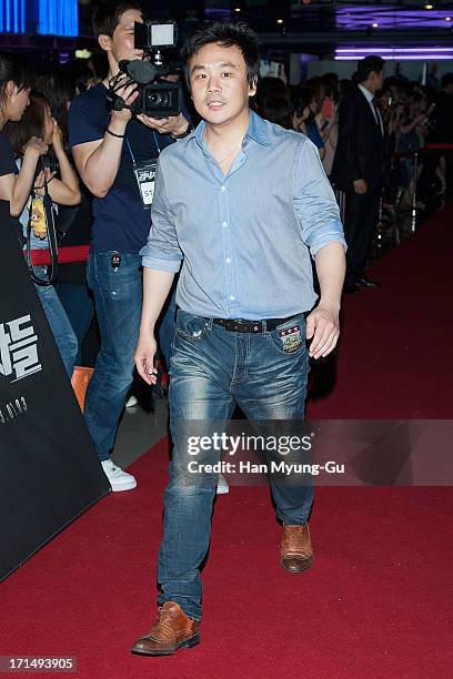 Kim In Kwon Male Actors With Blue Eyes Photos and Premium High Res Pictures - Getty ...