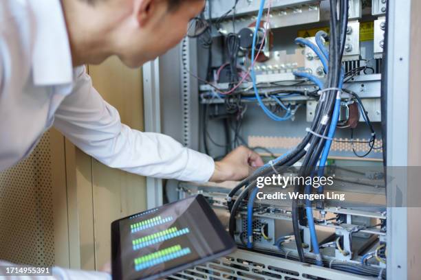 inspection of communication base station power supply - mobile phone base station stock pictures, royalty-free photos & images