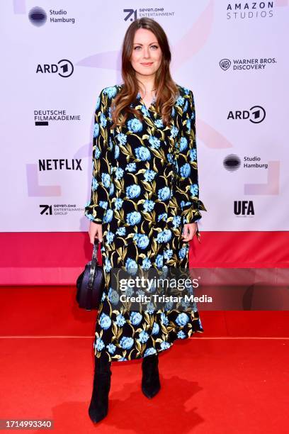 Alice Dwyer attends the First Steps Awards at Theater des Westens on October 8, 2023 in Berlin, Germany. 1