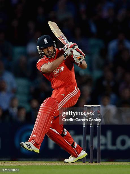 Ravi Bopara of England bats during the 1st NatWest International T20 match between England and New Zealand at The Kia Oval on June 25, 2013 in...