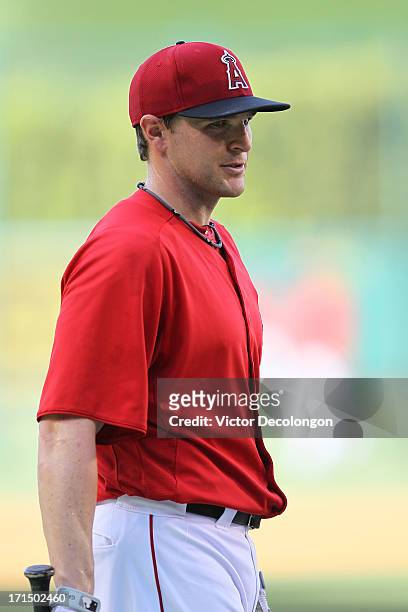 Brendan Harris of the Los Angeles Angels of Anaheim looks on during batting practice prior to the MLB game against the Seattle Mariners at Angel...