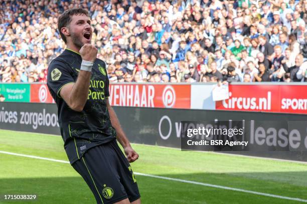 Santiago Gimenez of Feyenoord celebrates his goal during the Dutch Eredivisie match between PEC Zwolle and Feyenoord at MAC³PARK stadion on October...