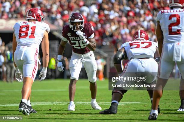 Texas A&M Aggies defensive back Demani Richardson prepares to defend during the football game between the Alabama Crimson Tide and Texas A&M Aggies...