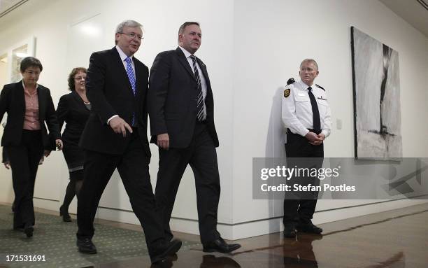 Julia Rudd Kevin Rudd leaves the caucus room after the leadership ballot at ...