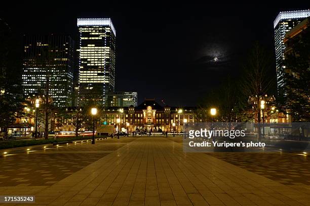 tokyo station - tokyo station stock pictures, royalty-free photos & images